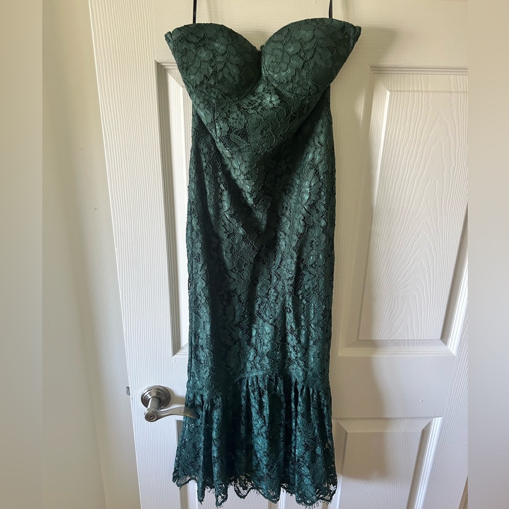 Lulu strapless midi emerald green dress